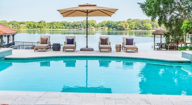 Dreaming of a Luxury Home? Now's the Time! | Simplifying The Market