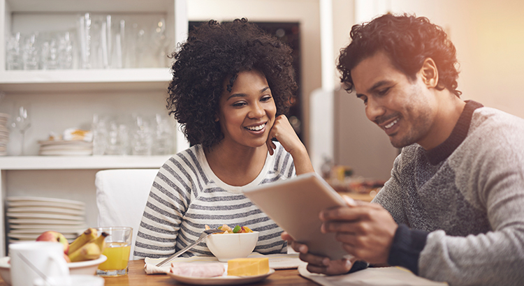 Thinking of Buying? Selling? 5 Reasons You Need To Hire A Professsional | Simplifying The Market