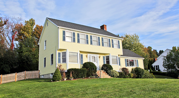 How Long Do Families Stay in a Home? | Simplifying The Market