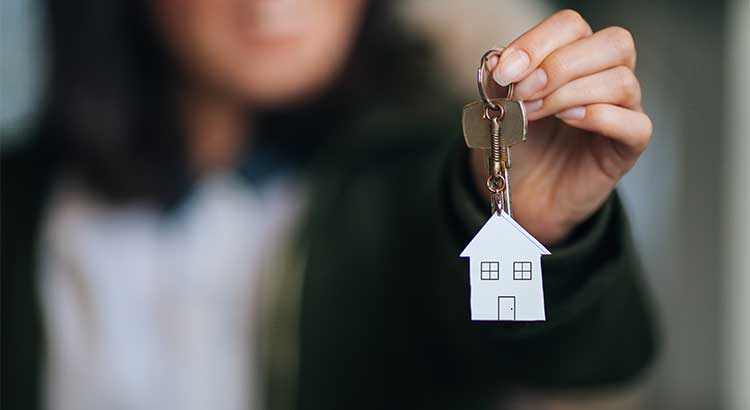 Según el Índice de confianza de los Realtors, de la Asociación nacional de Realtors, 61 % de los compradores de vivienda por primera vez compraron su casa con una cuota inicial de menos del 6 % en 2017.

