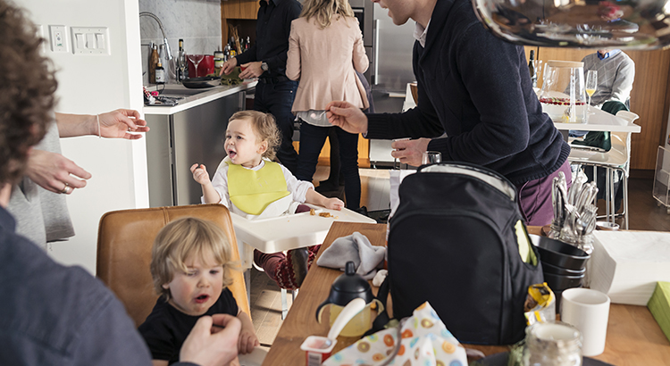 En esta época del año, muchas familias se reúnen para celebrar la temporada. También es el momento en que muchos se dan cuenta de que sus casas no son lo suficientemente grandes para alojar a todos sus huéspedes y seres queridos. ¿Es usted uno de esos propietarios que sueñan con un espacio mas grande?

